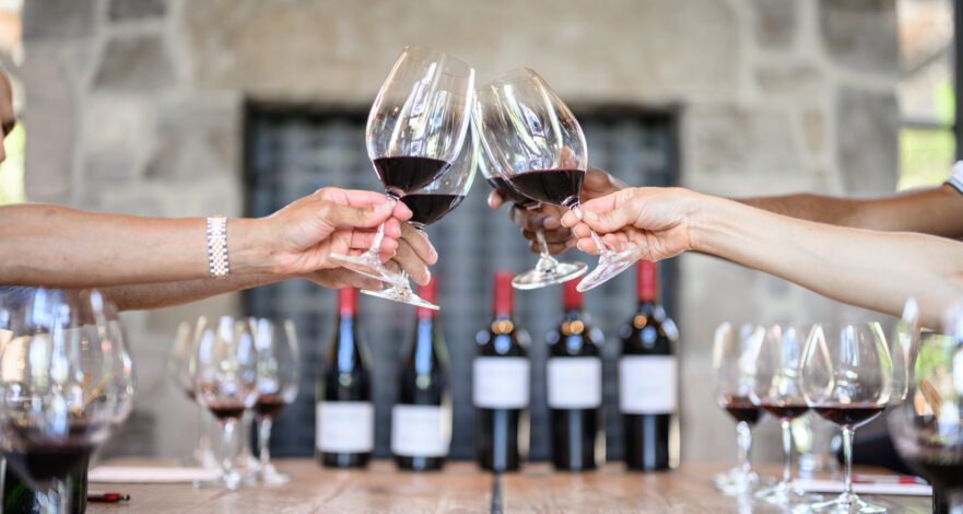 Explore Delicious Davies Cabernet Sauvignon and Pinot Noir Wines