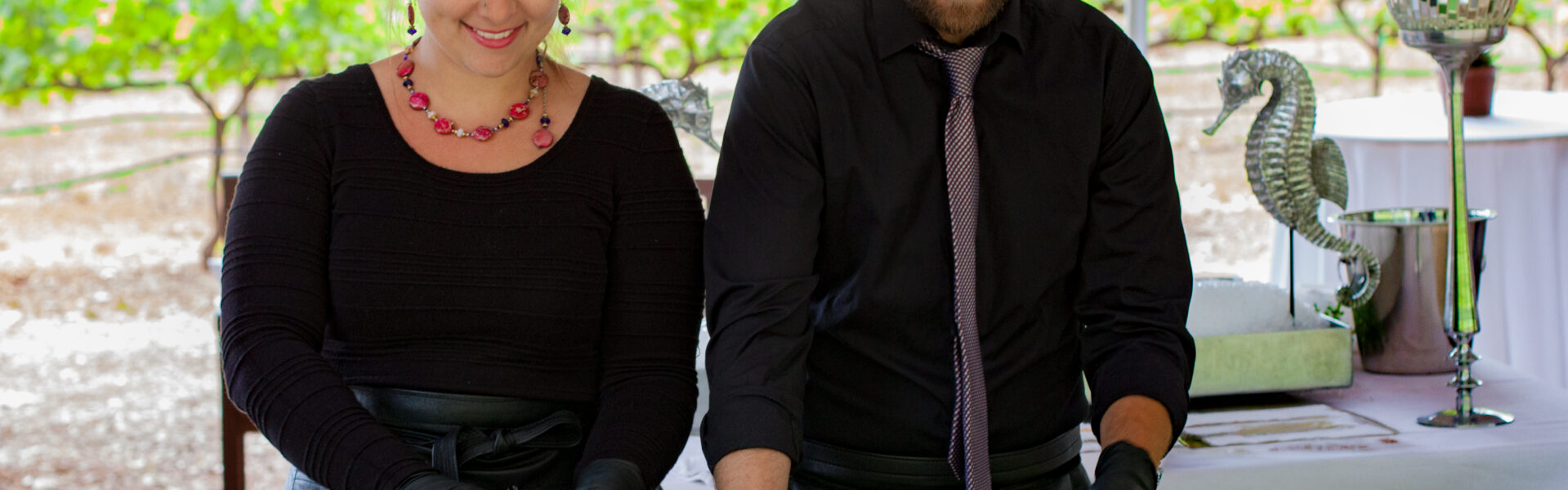 Oysters being shucked at J. Davies Vineyards